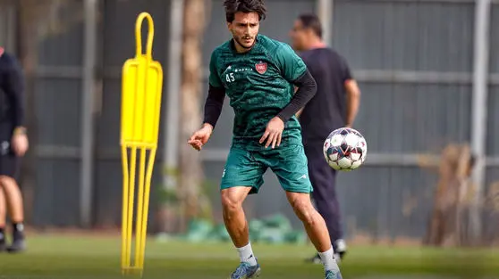 نیمارِ پرسپولیس بالاخره یافت شد/ لبخندی که پیام مهمی برای سرخ‌ها داشت