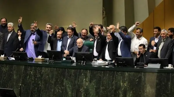 نیکزاد و حاجی بابایی نایب رئیس‌های مجلس شدند