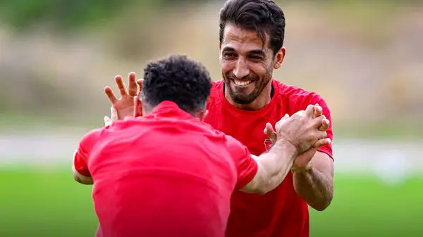 واکنش معنادار وحید امیری به شایعه خط خوردن از پرسپولیس