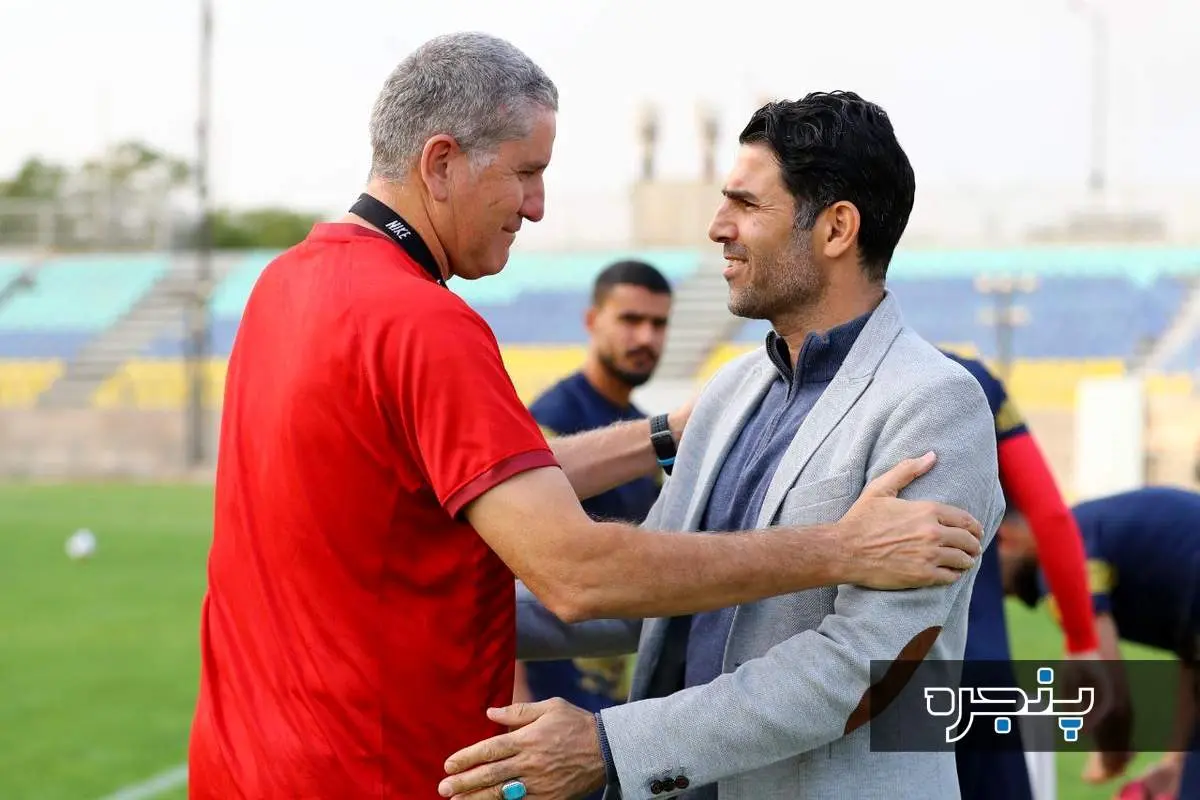 معاون ورزشی پرسپولیس: کجای دنیا با یک باخت مربی عوض می‌کنند؟