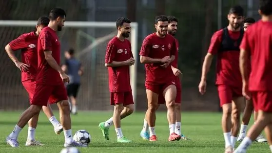 فوق‌ستاره پرسپولیس به شایعات پایان داد / مقابل تراکتور به زمین می‌آید