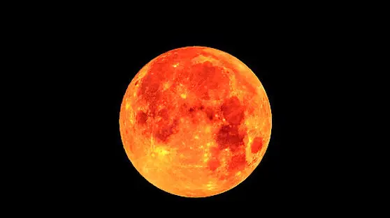 رزرو هتل روی ماه آغاز شد+ قیمت باورنکردنی بلیت سفر به فضا 