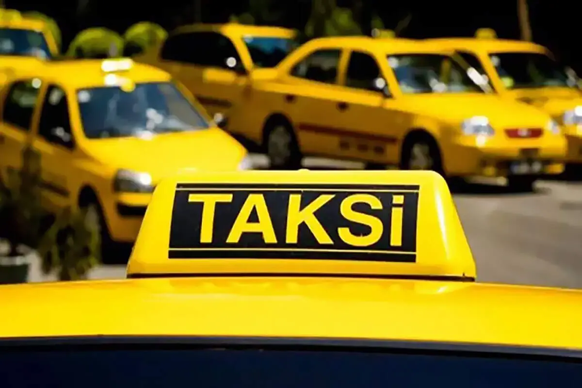 چرا کرایه تاکسی‌های اینترنتی پس از جنگ ۱۲ روزه همچنان سر به فلک کشیده است؟