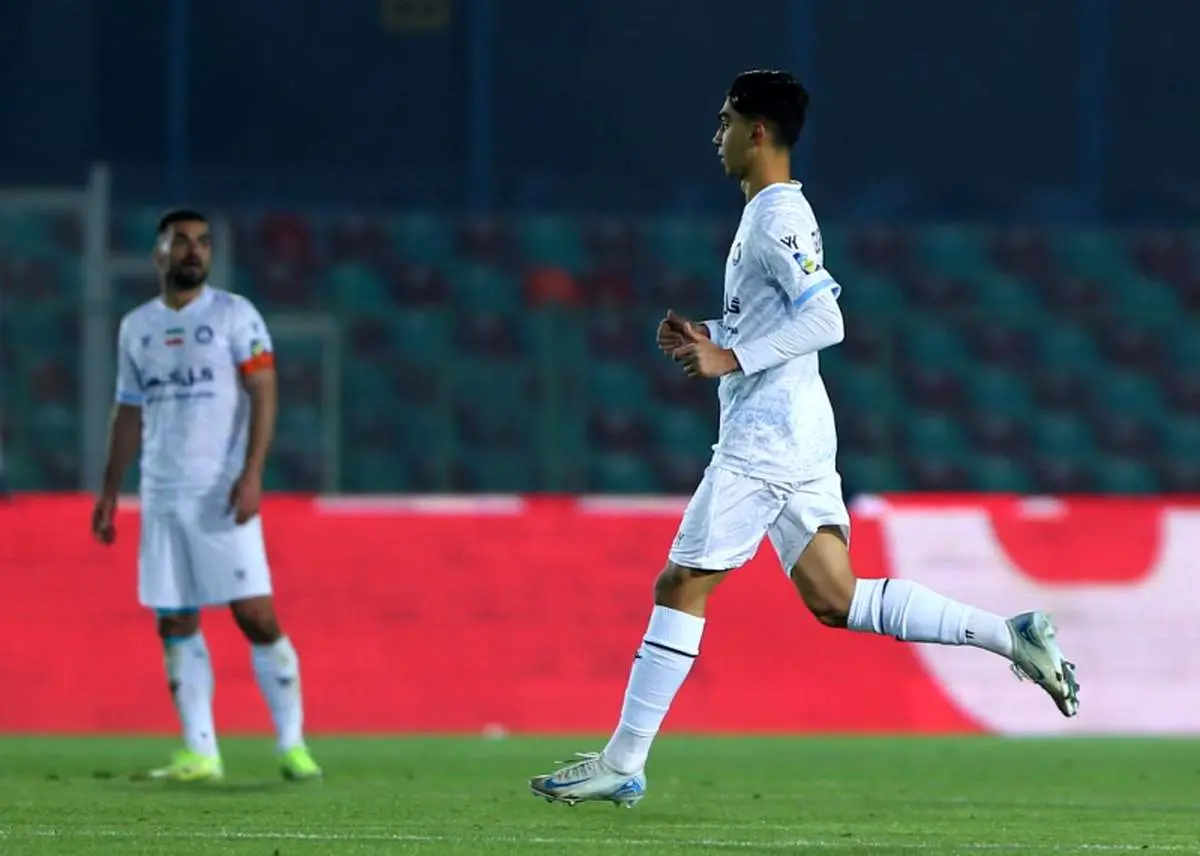 پاسخ محتاطانه گلزن جوان گل‌گهر به شایعه بازگشت به استقلال