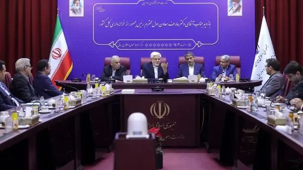 پزشکیان: عملکرد کسی که در رانندگی رفتار غیرمعمول و پرخطر دارد، می‌تواند قتل غیرعمد محسوب شود