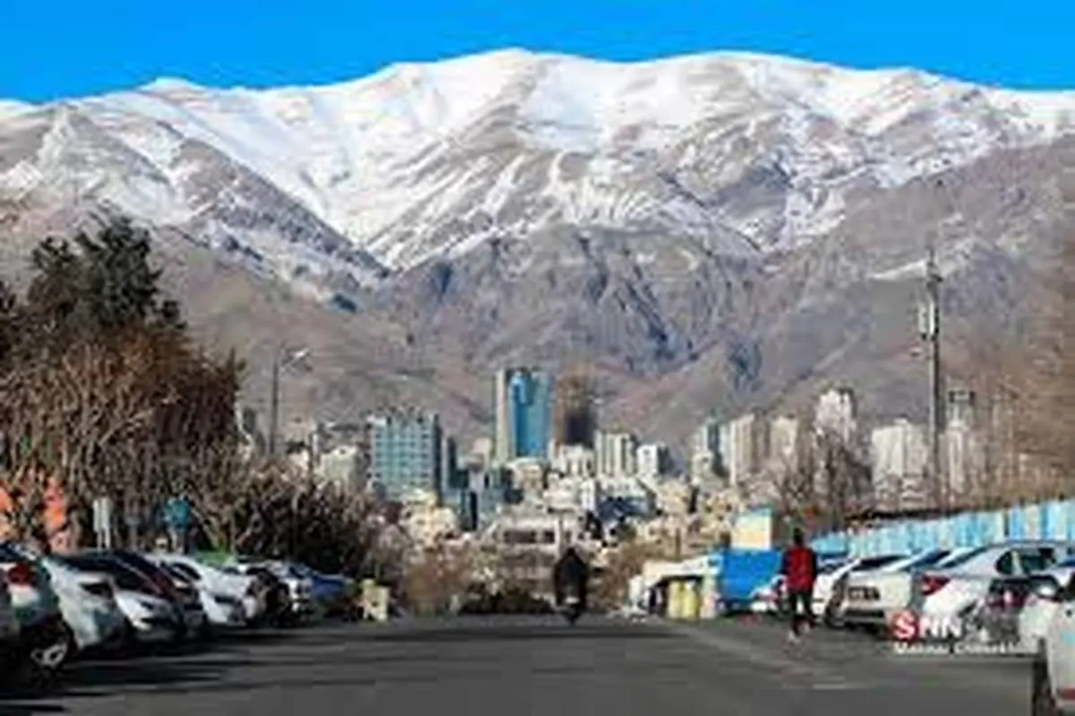 وضعیت هوای تهران: آفتاب میهمان امروز شهر؛ کاهش ابر از فردا در راه است؟