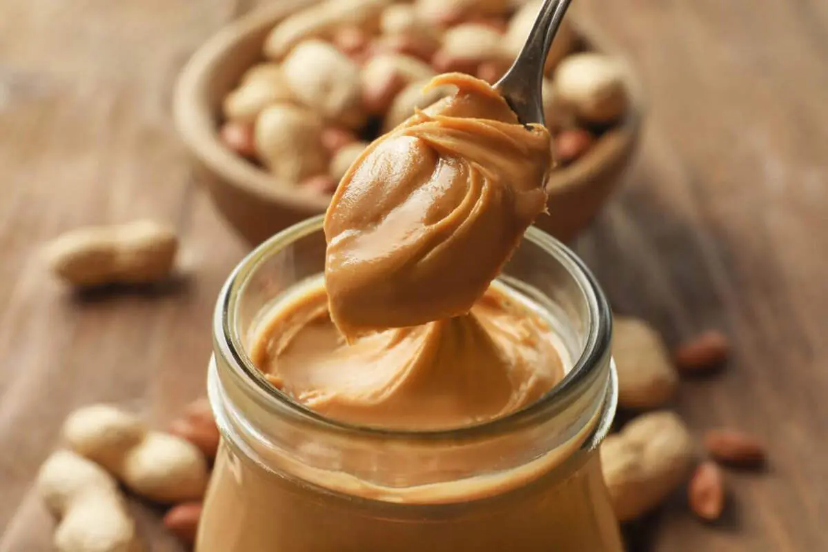 ۸ خوراکی طبیعی برای خوابی آرام‌تر؛ چه بخوریم تا بهتر بخوابیم؟
