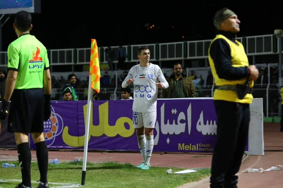 آیا نتیجه بازی استقلال و خیبر ۳ - ۰ می‌شود؟