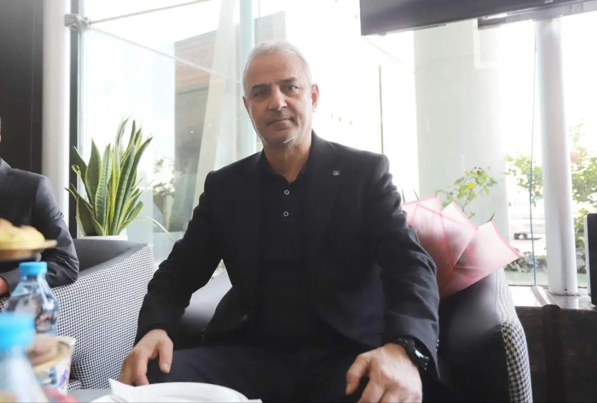 اسماعیل کارتال وارد تهران شد