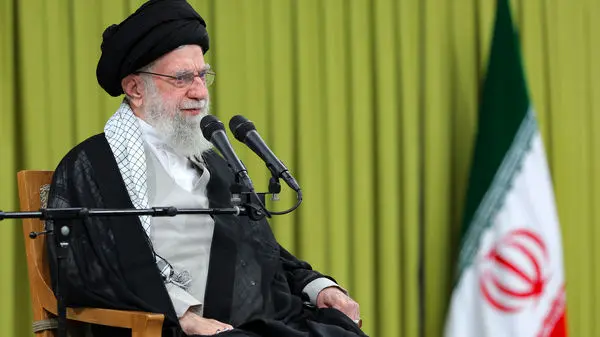 چرا رهبر انقلاب در حسینیه امام‌ خمینی ( ره) حضور نداشتند؟