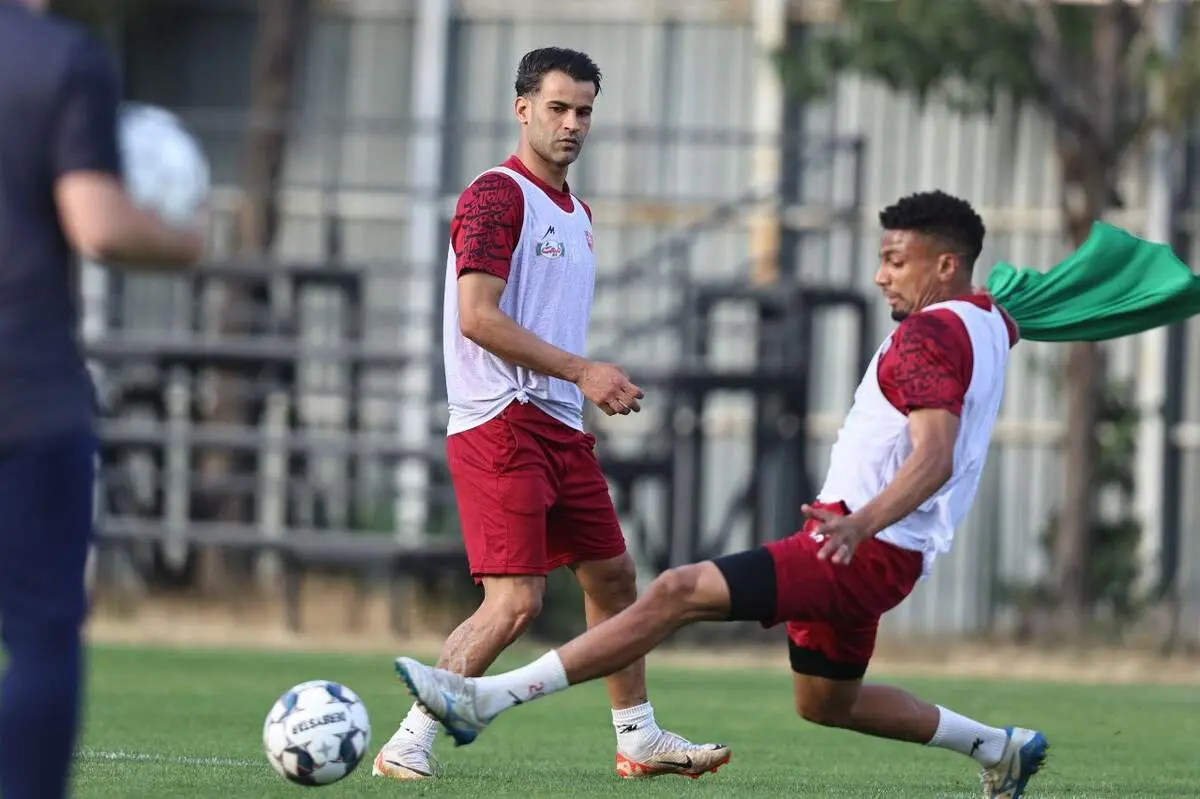  بمب نقل‌وانتقالاتی گل‌محمدی؛ دو چهره سرشناس پرسپولیس در آستانه فولادی شدن