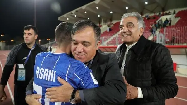 سرپرست استقلال  بالاخره در مورد حضور خارجی‌های تیم واکنش نشان داد