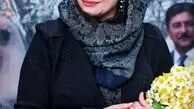 چهره آشفته مهراوه شریفی نیا در یک مراسم جشن