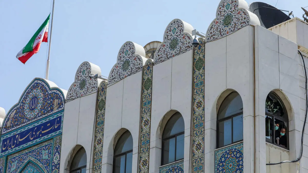 سخنگوی وزارت امور خارجه: کارمند سفارت ایران در دمشق ۲۵ آذر به شهادت رسید