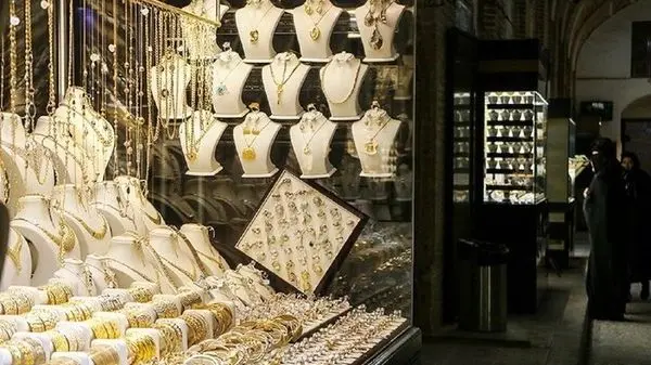 گزارش لحظه‌به‌لحظه از قیمت طلا و سکه امروز چهارشنبه ۸ بهمن ۱۴۰۴