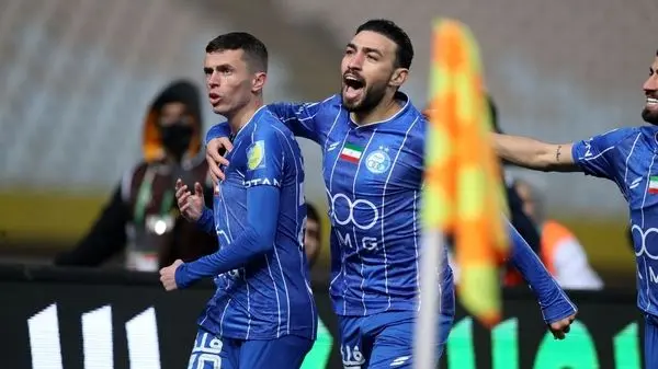 پیروزی بزرگ استقلال در نقش جهان؛ ساپینتو قهرمانی نیم فصل محرم را تلخ کرد