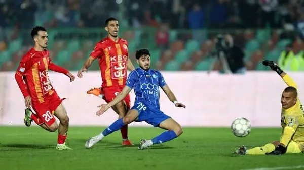 ترکیب احتمالی استقلال مقابل فولاد