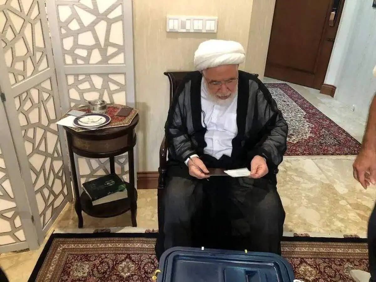 شرط مهدی کروبی برای رفع حصر: به‌شرطی که با رفع حصر میرحسین موسوی همزمان باشد