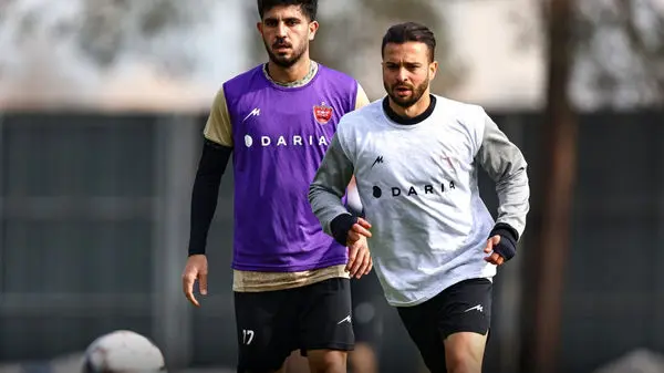 بحران در پرسپولیس: کار بین سروش و اوسمار بالا گرفت/ کاپیتان حق تمرین ندارد