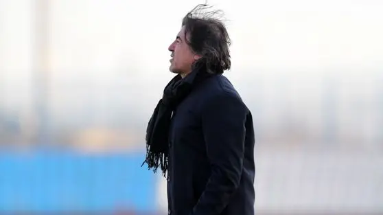 سرنوشت مبهم نیمکت آبی‌ها: ساپینتو در آستانه یک «آخرین فرصت» حیاتی در لیگ برتر؟