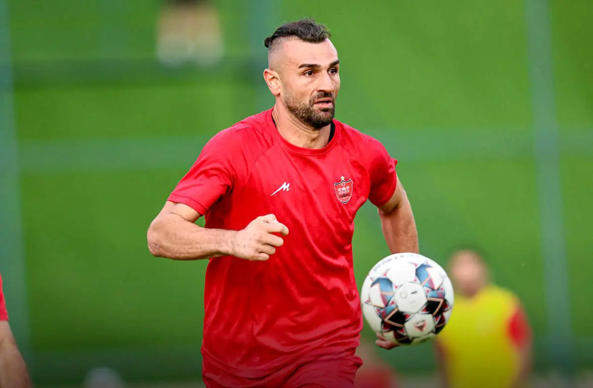 بازی جدید سردار دورسون برای ماندن در پرسپولیس؛ جدایی در آستانه قطعی شدن