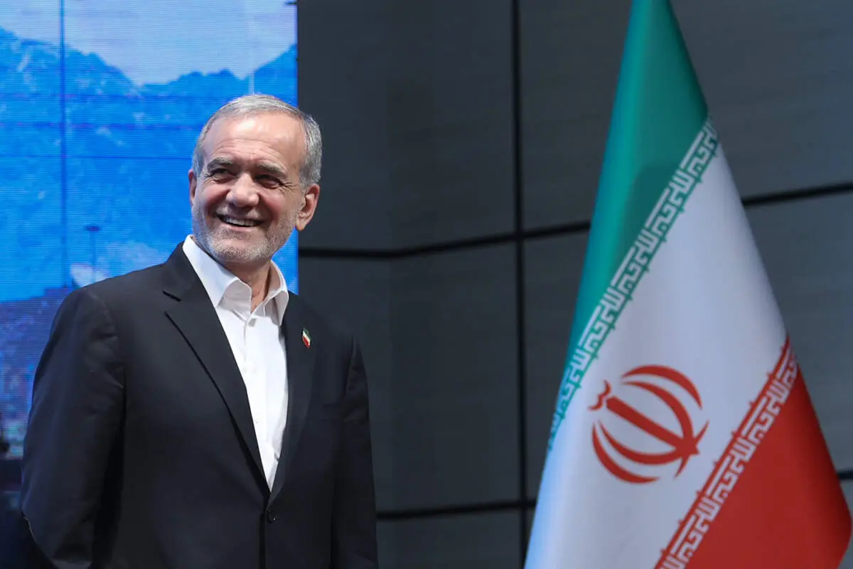 پزشکیان: بیش از ۱۸ هزار جوان را در غزه قتل عام کردند بعد می گویند دنبال حقوق بشر هستیم