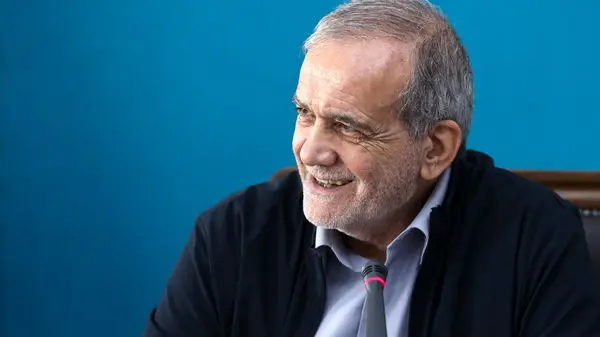 پزشکیان: دشمن تصور می‌کرد اگر به ایران حمله کند هرج و مرج خواهد شد، اما ملت ایران در مقابل دشمنان ایستادند