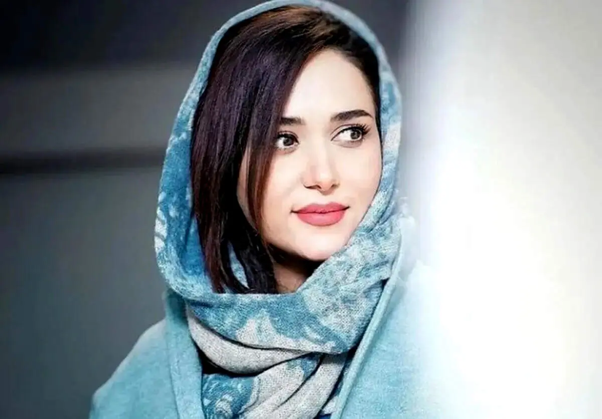 ژست بانمک پریناز ایزدیار در اکران «زن و بچه» وایرال شد
