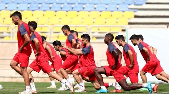 اورونوف در راه تهران؛ ستاره پرسپولیس برای معاینه پزشکی بازمی‌گردد!