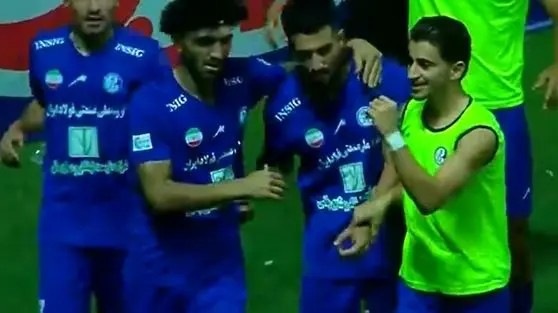 ویدیو: گل اول استقلال خوزستان به استقلال روی اشتباه گلر سابق رئال مادرید