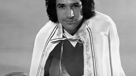 اسطوره استقلال درگذشت