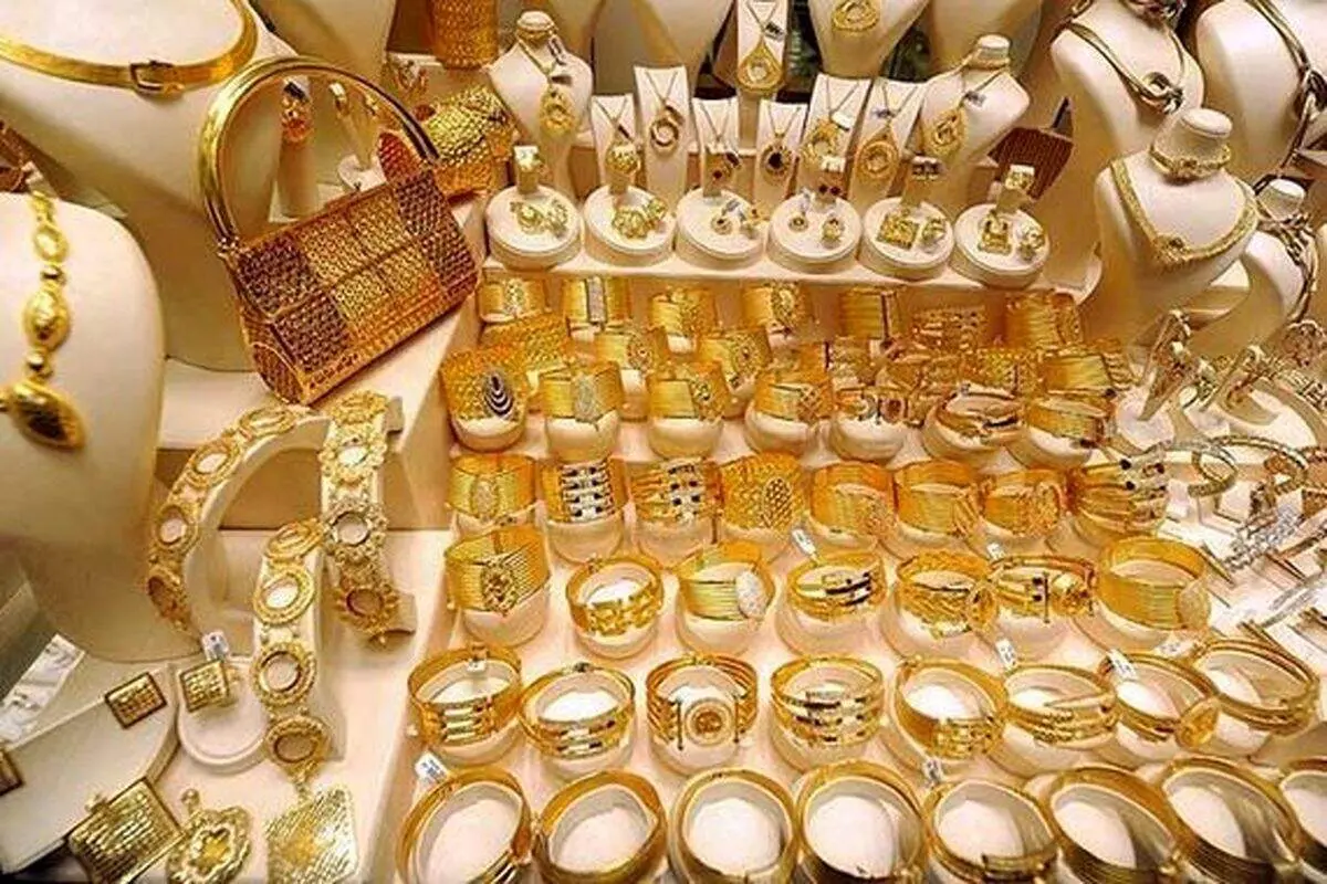سقوط دوباره قیمت طلا امروز دوشنبه ۳ آذر ۱۴۰۴ | اونس جهانی عقب نشست + جدول کامل نرخ‌ها