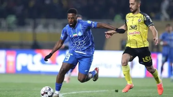 جنجال «نازون» در استقلال پایان ندارد