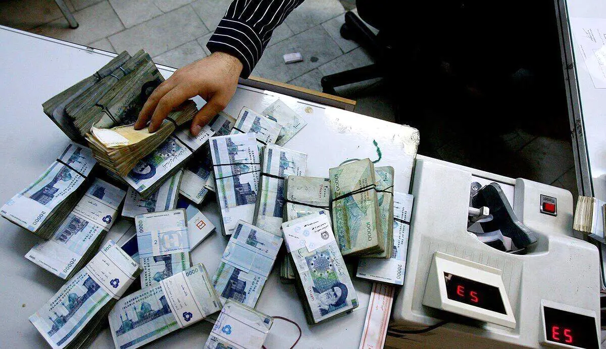 چرا خانه‌ها گران‌تر شد؟ نگاه به دستمزد کارگران در تابستان ۱۴۰۴