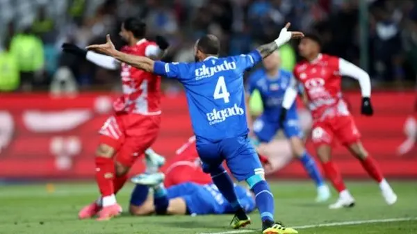 شوک نقل و انتقالاتی پرسپولیس: ستاره سوئیسی با قرارداد مرموز، بمب خبری سرخ‌ها در خرداد ماه