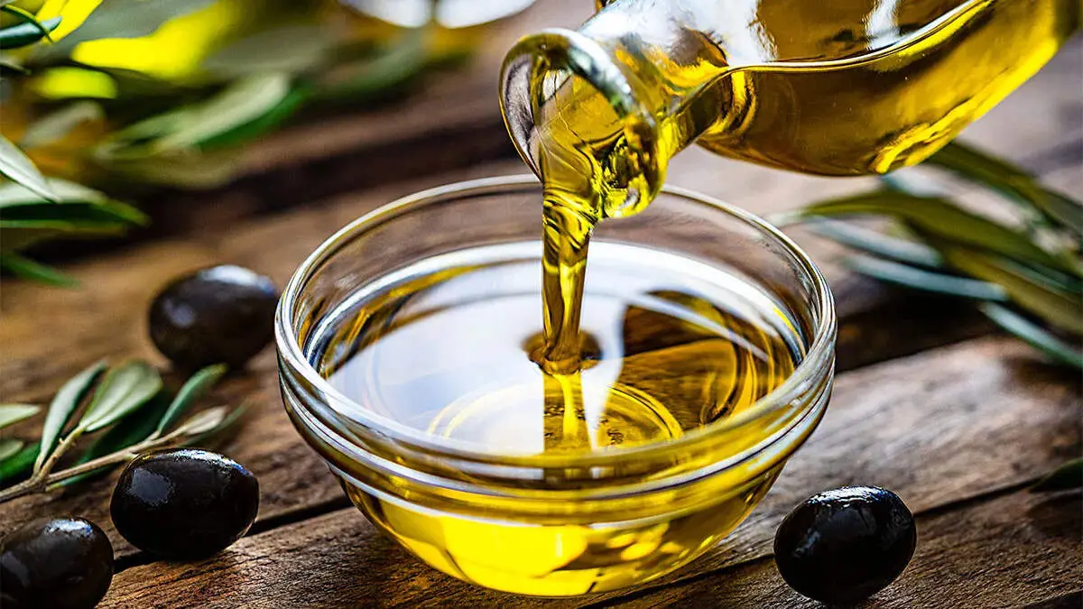 رازهای پنهان بازار روغن زیتون: ۳ روش ساده برای تشخیص اصل بودن آن