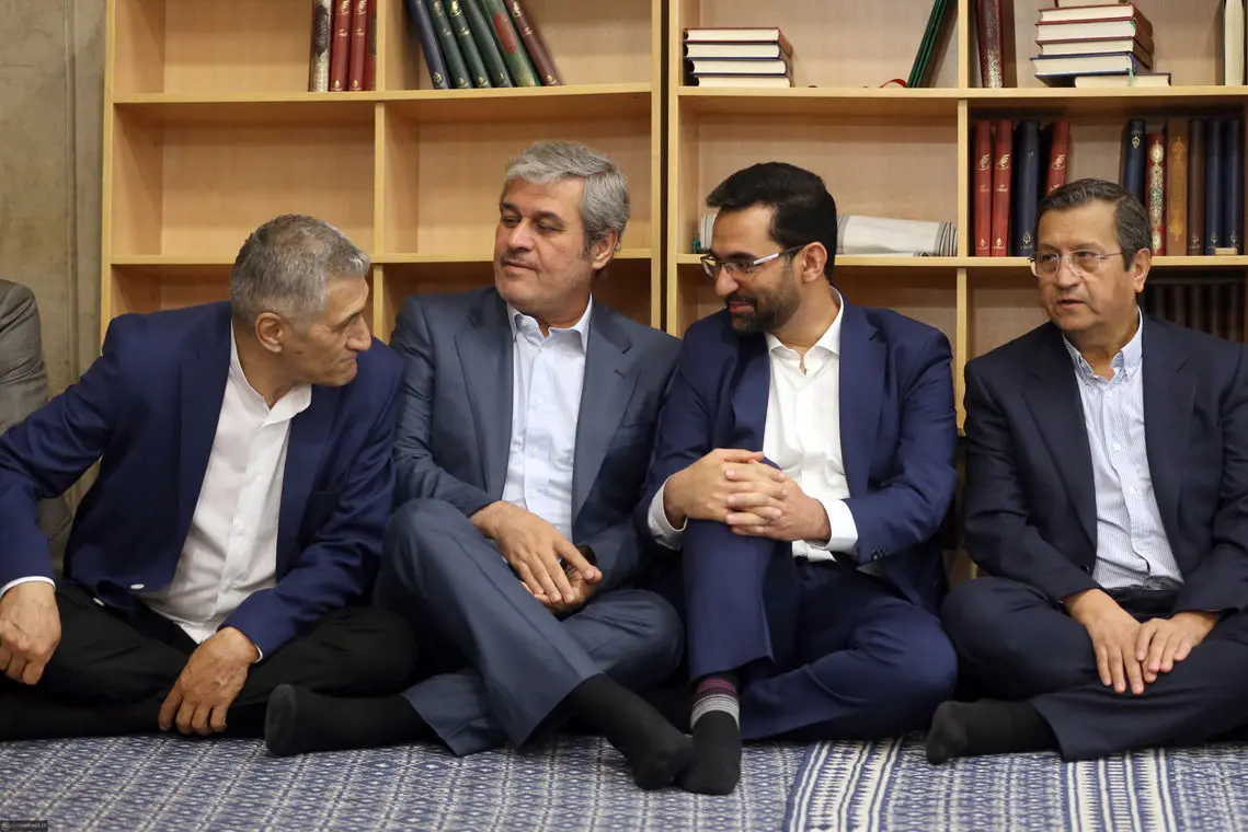 مراسم تنفیذ حکم ریاست جمهوری مسعود پزشکیان توسط رهبر انقلاب