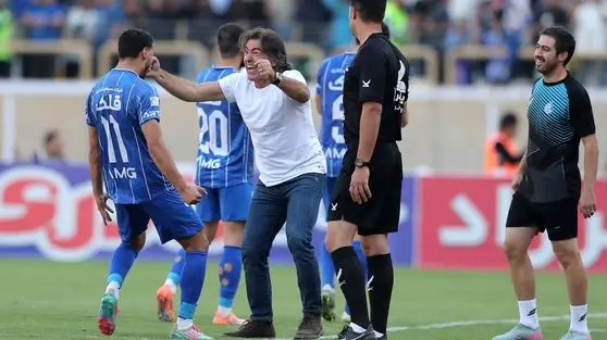 خلاصه بازی: استقلال ۳ - ۰ فجرسپاسی