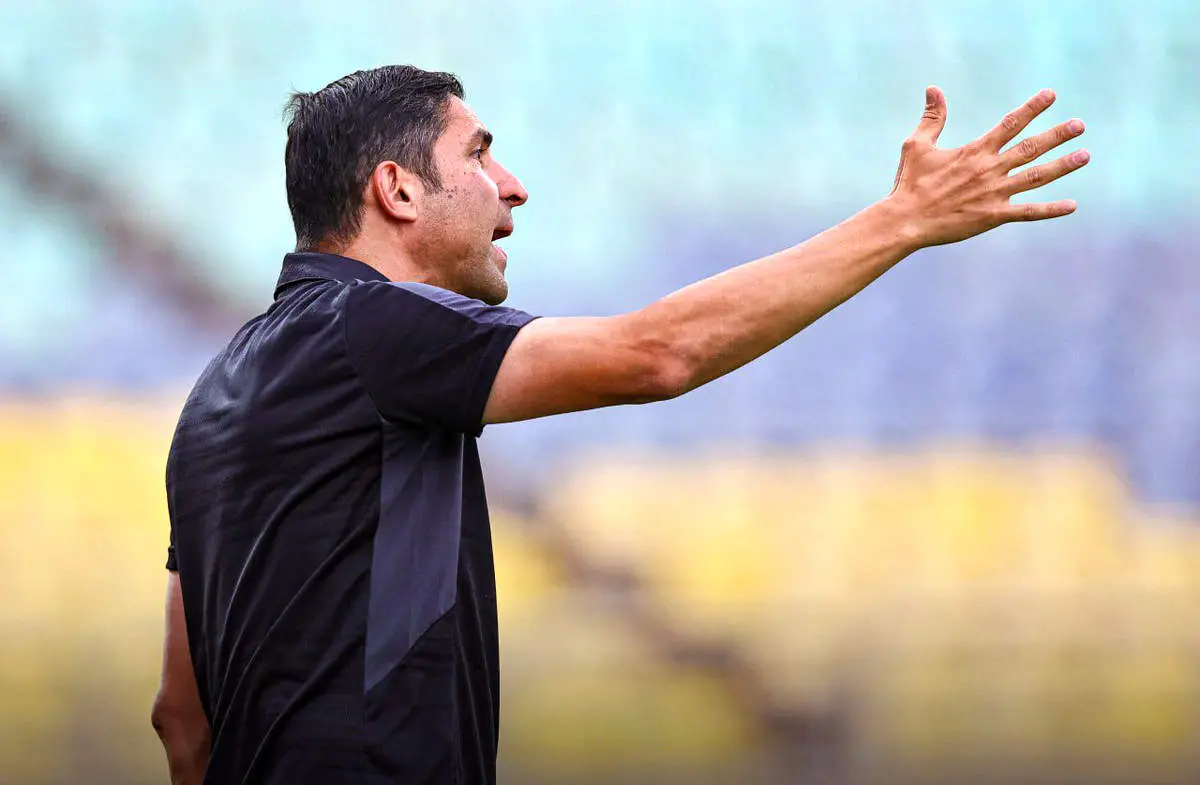 دو شرط عجیب وحید هاشمیان برای ماندن سردار دورسون در پرسپولیس؛ آیا پرونده مهاجم ترکیهای باز هم بسته میشود؟