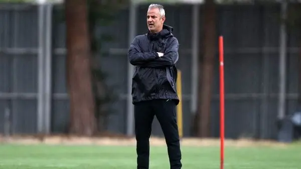شوک به هواداران پرسپولیس: دو ستاره سرخ‌پوش در راه سپاهان! (با جزئیات داغ نقل و انتقالاتی)