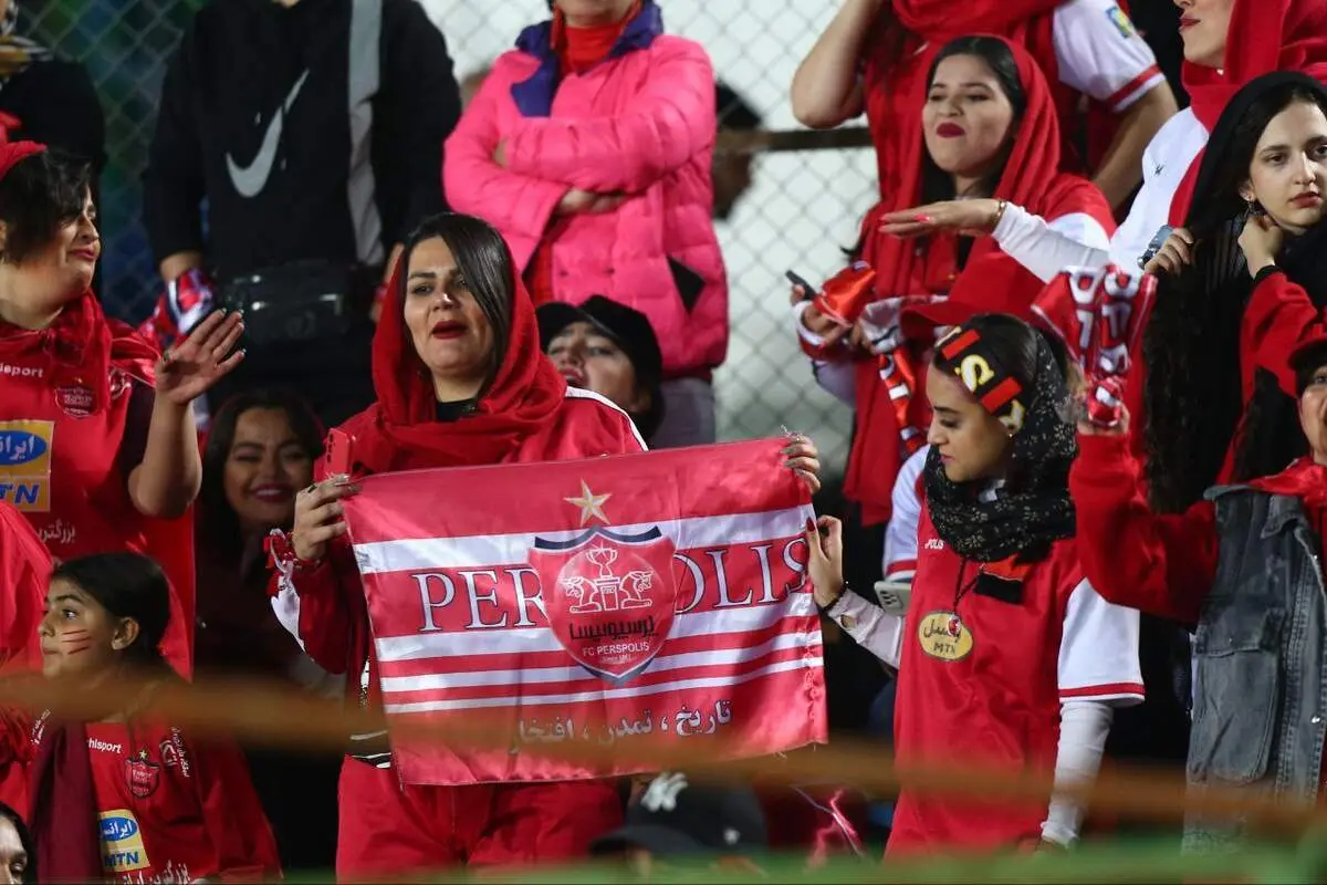 ویدیو گل اول پاختاکور به پرسپولیس در دقیقۀ 59 

