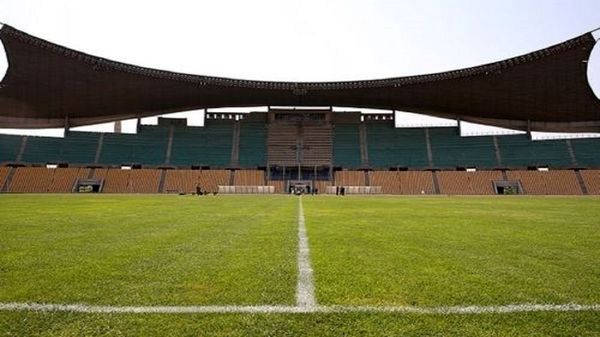 مدیر استادیوم آزادی: اینکه استقلال و پرسپولیس زمین ندارند به ما ربط ندارد!