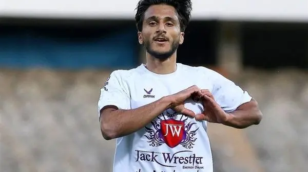 لو رفتن خرید پرسپولیس که از روی سکوها آمد!+عکس