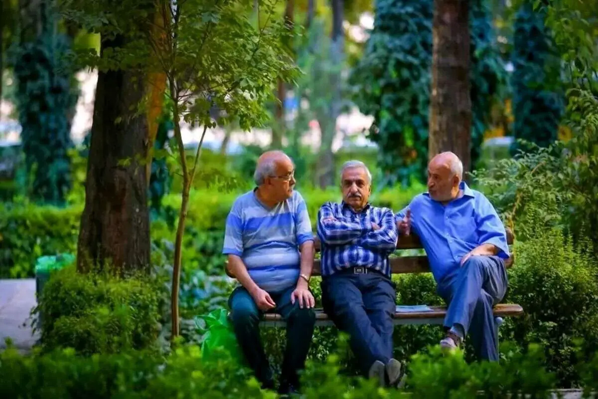 آیا مشکلات بیمه تکمیلی بازنشستگان سرانجام حل می‌شود؟/ تلاش صندوق بازنشستگی برای تغییرات اساسی