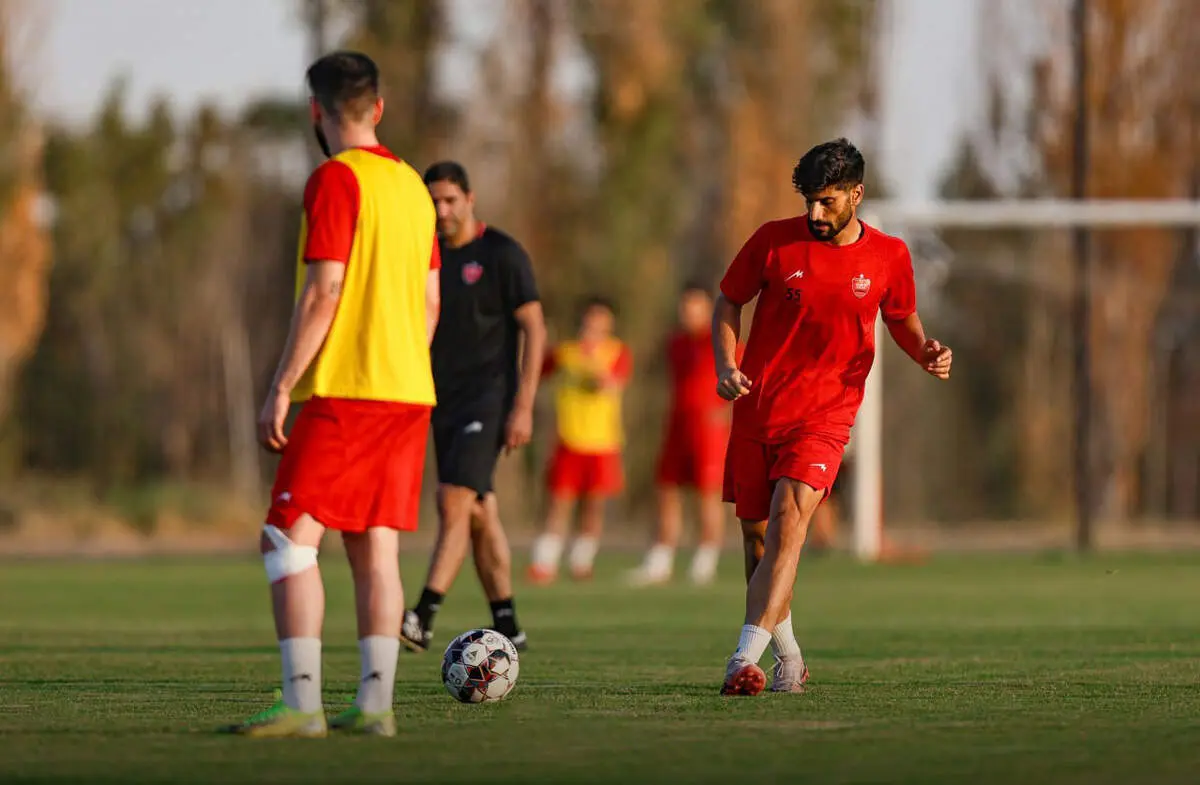 خبر بد برای اوسمار: ستاره تیم پرسپولیس برای بازی با سپاهان نمی‌رسد