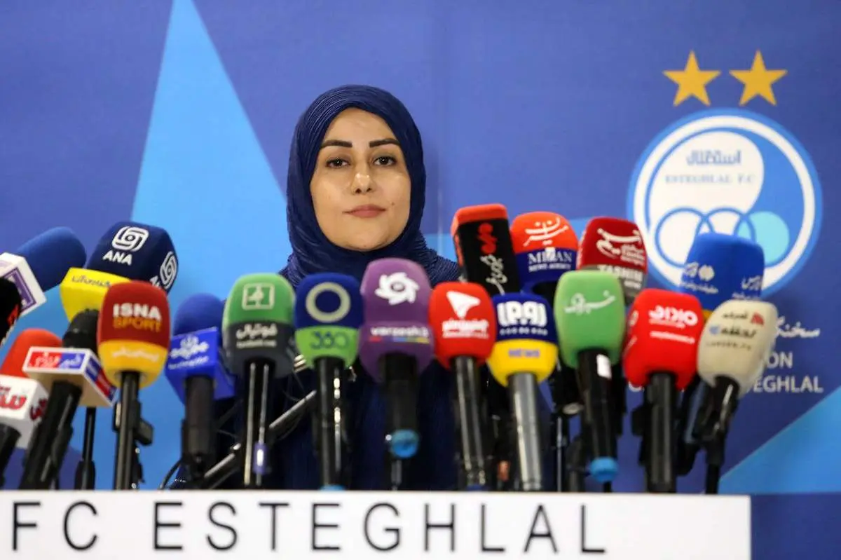 حاشیه تازه در استقلال؛ سخنگوی باشگاه حرفهای خودش را زیر سؤال برد!