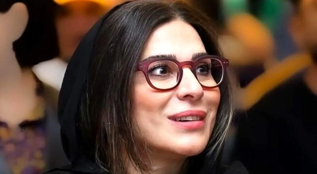 ژست نیمرخ جذاب  سحر دولتشاهی مورد توجه قرار گرفت