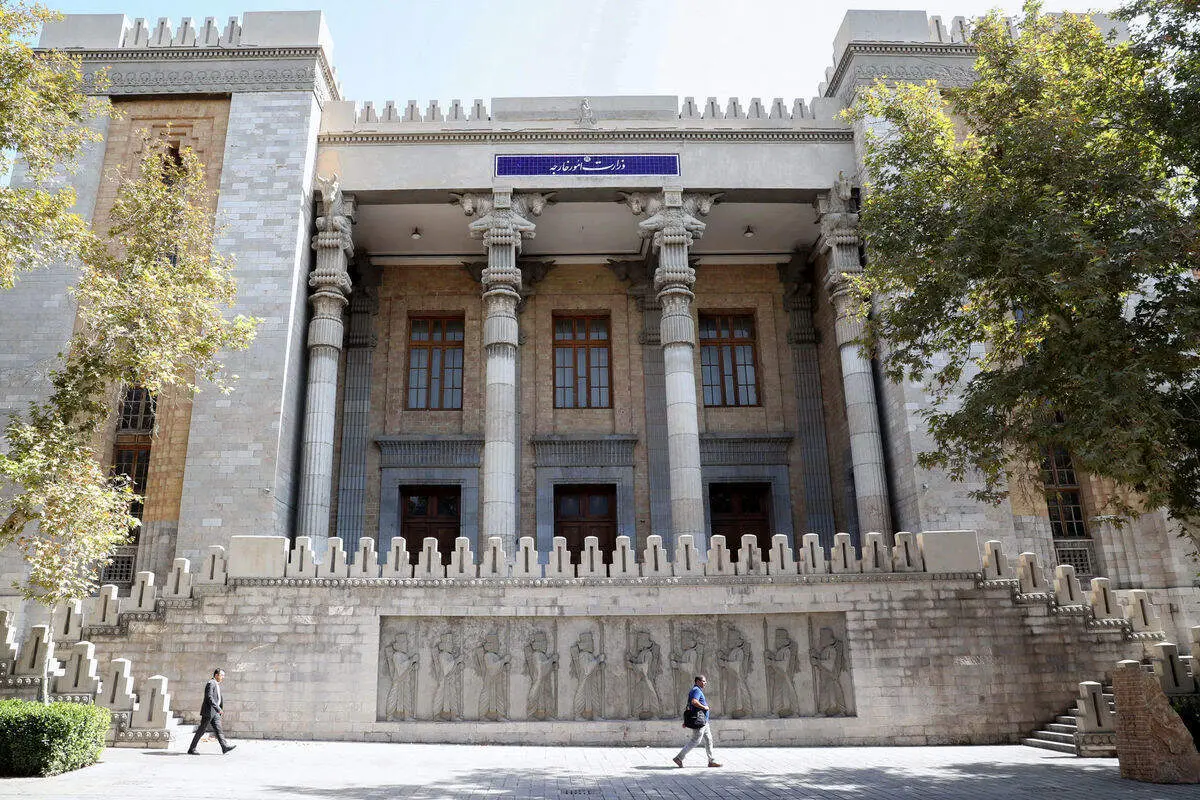 هشدار وزارت خارجه: اروپا در مذاکرات با ایران بازی دوگانه می‌کند