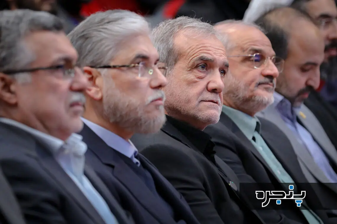 مراسم روز دانشجو در دانشگاه شریف با حضور مسعود پزشکیان