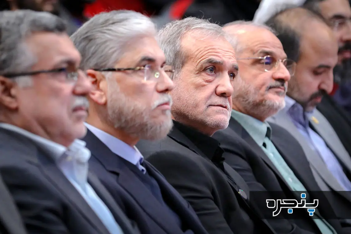 مراسم روز دانشجو در دانشگاه شریف با حضور مسعود پزشکیان